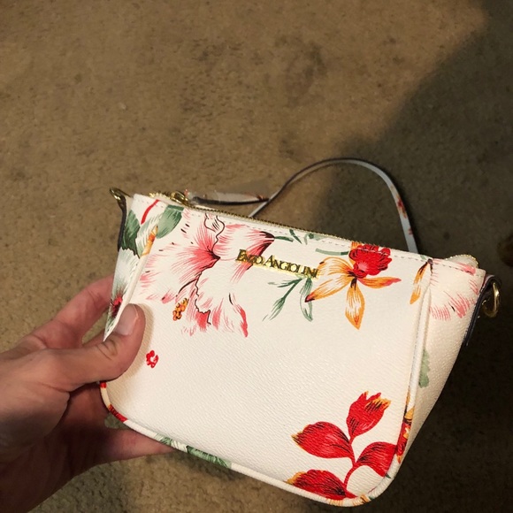 Enzo flower shoulder purse - Picture 2 of 7